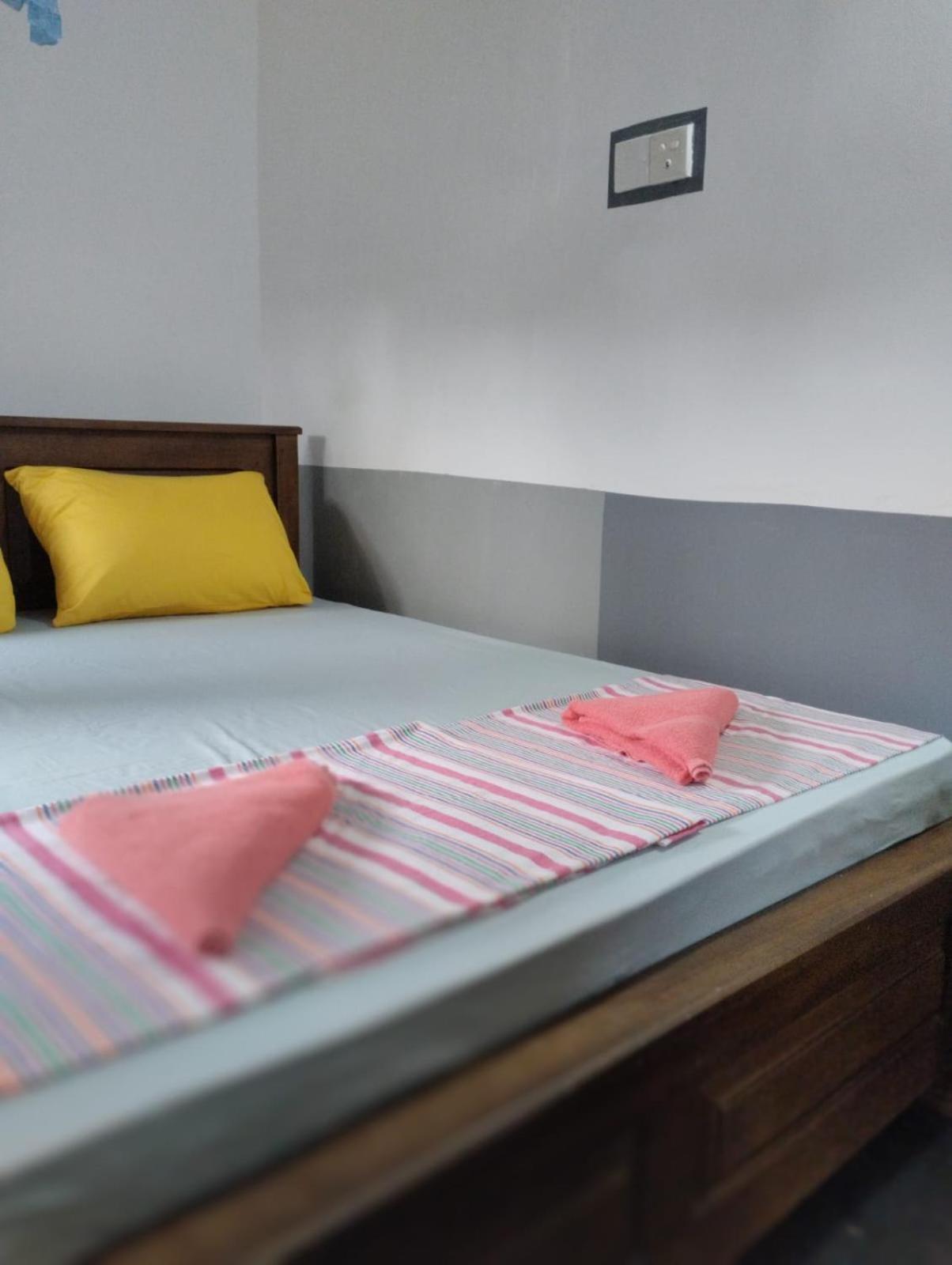 Mirissa Niraj Guest Hotel Bilik gambar